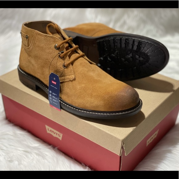 Levi's Other - BRAND NEW Levi's® Shoes Cambridge Suede boots